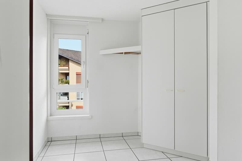 Helle 7.5-Zimmer-Maisonettewohnung mit Balkon in familienfreundlichem Quartier (4)