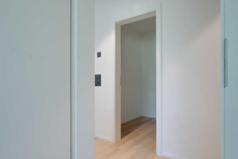 Grosszügige und moderne 4.5-Zimmerwohnung mit Gartensitzplatz (10)