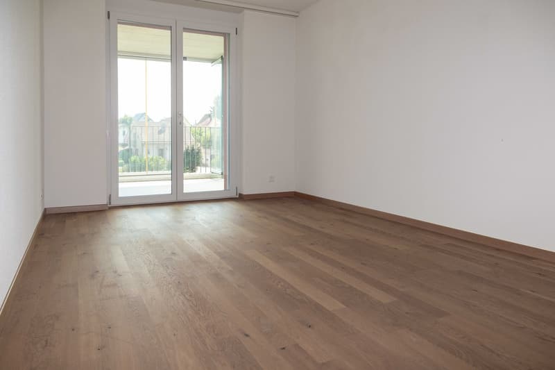 Helle 3.5-Zimmer-Wohnung mit grossem Balkon (5)