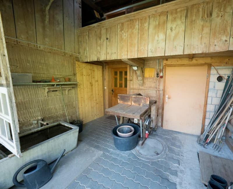 Zwei Wohnhäuser inklusive Atelier und Laden (8)