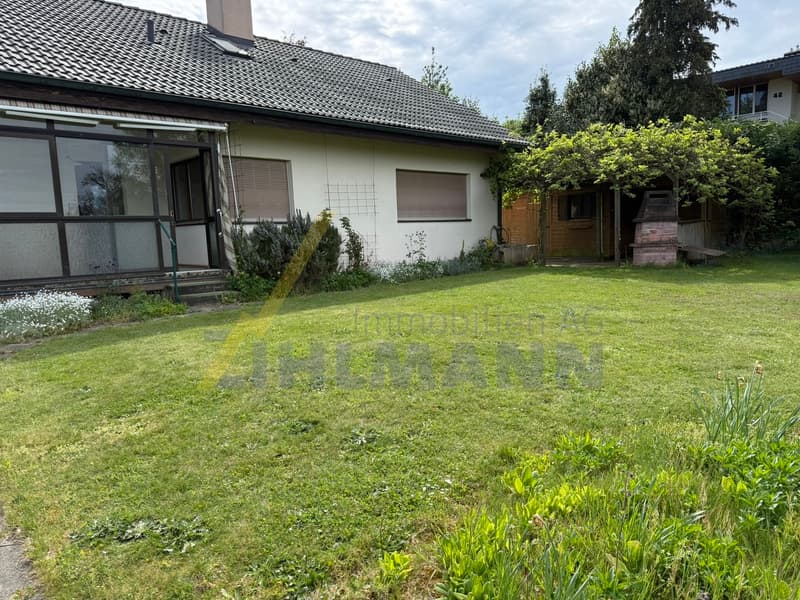 Charmantes, freistehendes 6.5-Zimmer Einfamilienhaus (3)