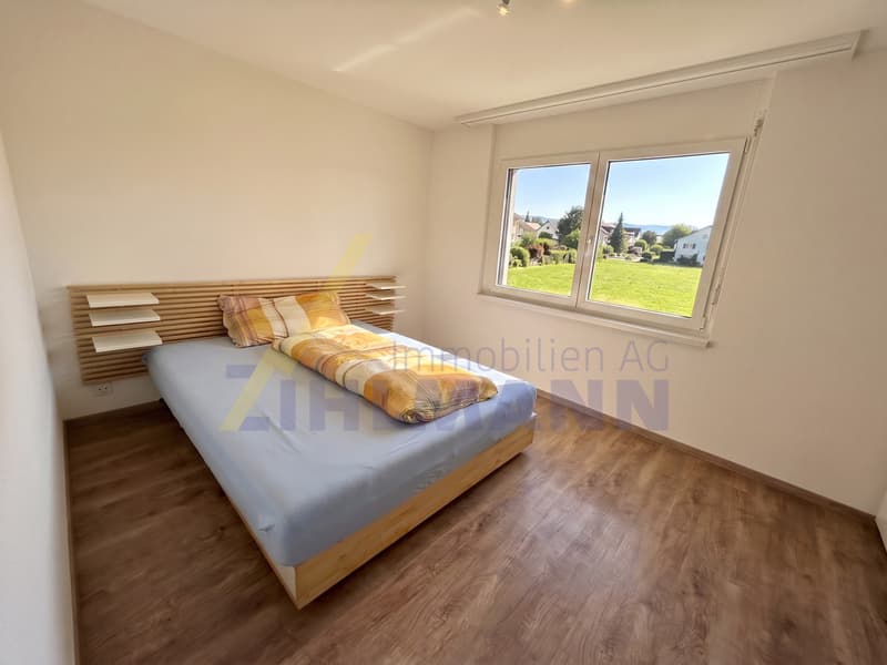 Charmantes 6.5-Zimmer-Einfamilienhaus mit separater Einliegerwohnung (11)