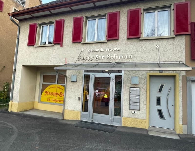 Vielseitig Nutzbare Liegenschaft an zentraler Lage - Wohnen und Arbeiten am gleichen Ort (2)