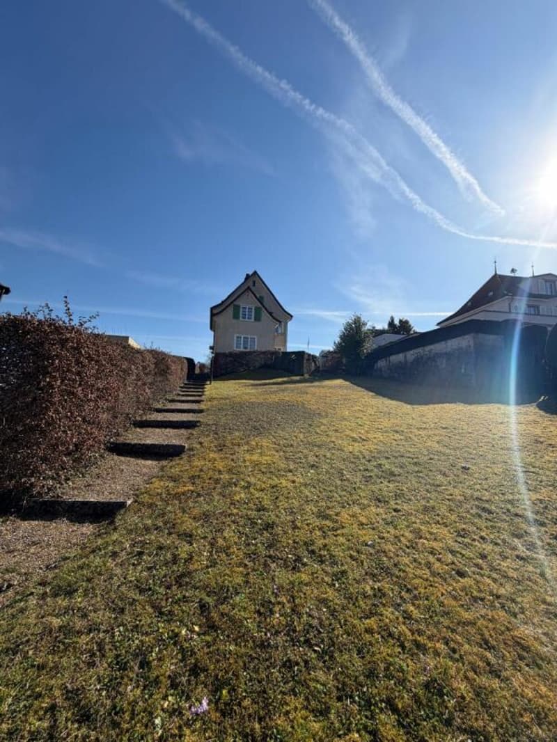 Bauland und Wohnhaus - Grundstück mit doppeltem Potenzial (1)