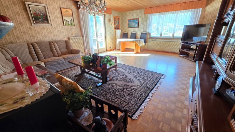 Charmantes 5-Zimmer Einfamilienhaus mit Weitblick (4)
