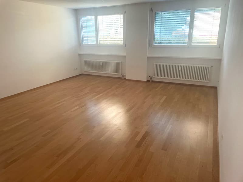 3.5-Zimmerwohnung mit zentraler Lage und guter Infrastruktur (4)