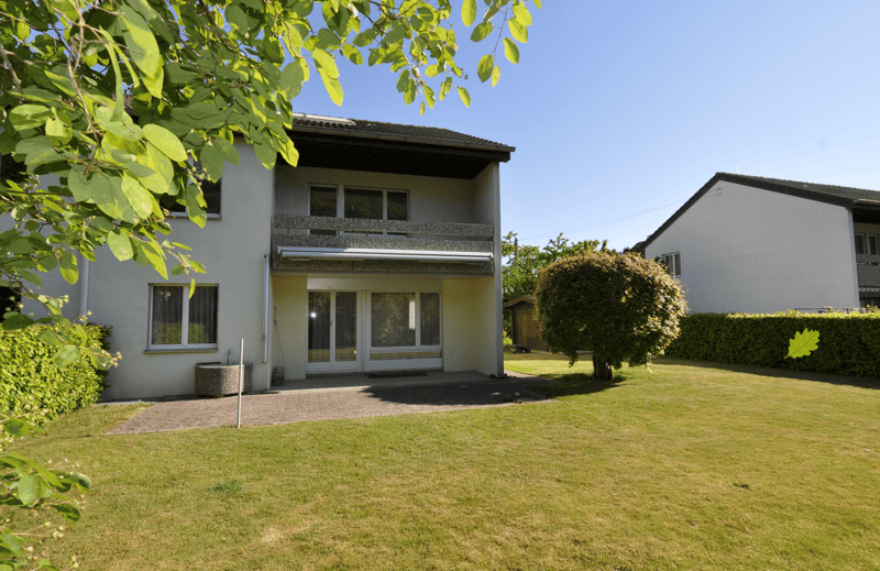 5.5 Zimmer Einfamilienhaus in ruhigem Wohnquartier (4)