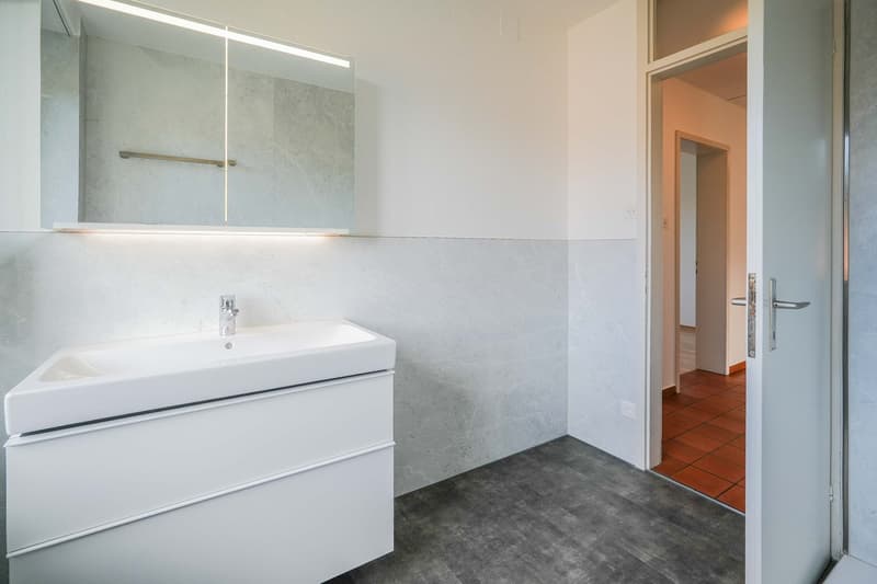 Helle 3.5-Zimmer-Wohnung an ruhiger Lage – Laufenburg (10)