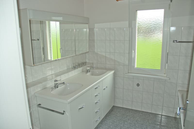 Charmante 5.5-Zimmer-Maisonette-Wohnung mit Seesicht in Eschenz (6)