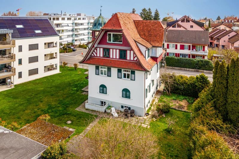 historisches Wohnhaus (VOLLVERMIETET) mit 4 Wohnungen (im Stockwerkeigentum) & 5 externen Tiefgaragenplätzen (4)