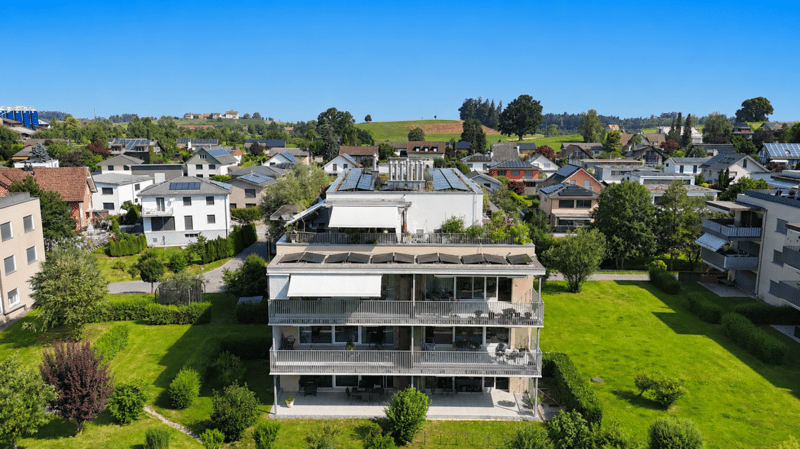 5.5-Zimmer-Attikawohnung mit 150 m² Rundumterrasse, Weitsicht und direktem Terrassenzugang aus jedem Zimmer (8)