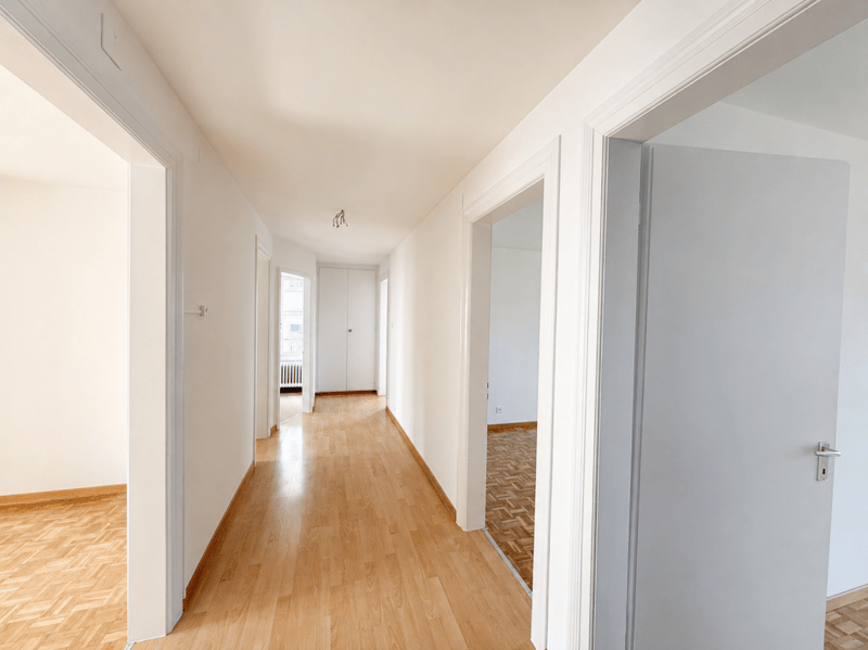 Helle 4-Zimmer Wohnung im 1. OG am Stadtrand von St.Gallen (1)