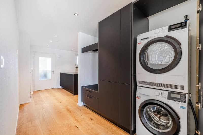 Ferienflair trifft Wohnkomfort - Erstbezug in hochwertiger 2.5-Zimmer Wohnung (2)