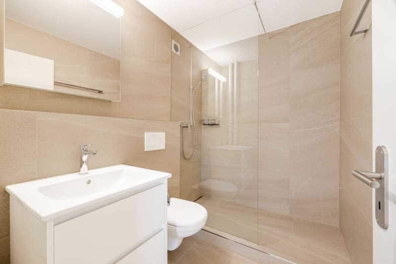 Ferienflair trifft Wohnkomfort - Erstbezug in hochwertiger 2.5-Zimmer Wohnung (4)