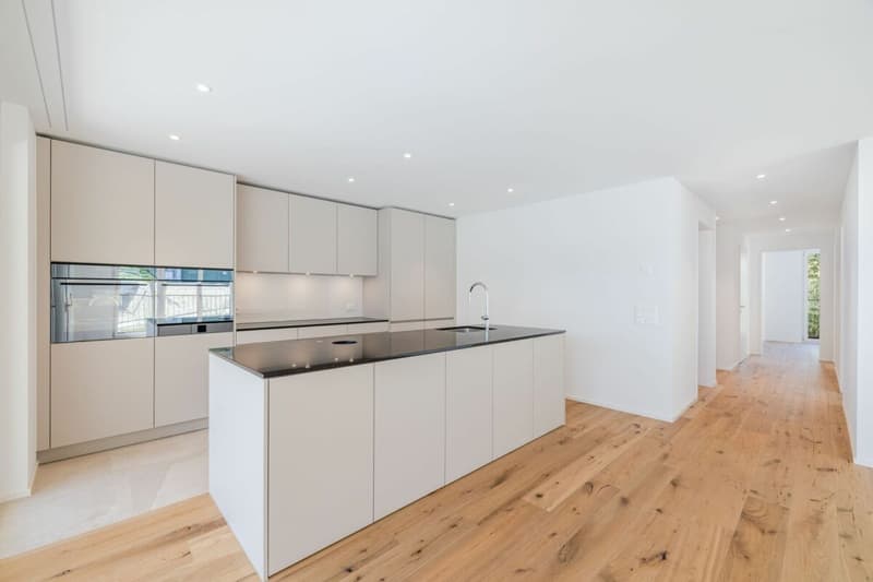 WO DIE SONNE ZU HAUSE IST: STILVOLLE 4.5-ZIMMER-WOHNUNG AN RUHIGER LAGE (3)