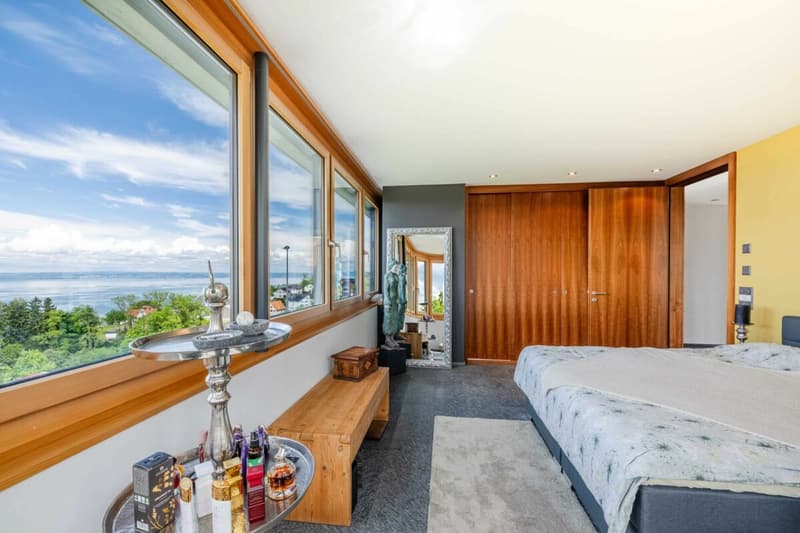 WO DER SEE ZUM PANORAMA WIRD: EXKLUSIVES EINFAMILIENHAUS AUF GROSSZÜGIGEM GRUNDSTÜCK (5)