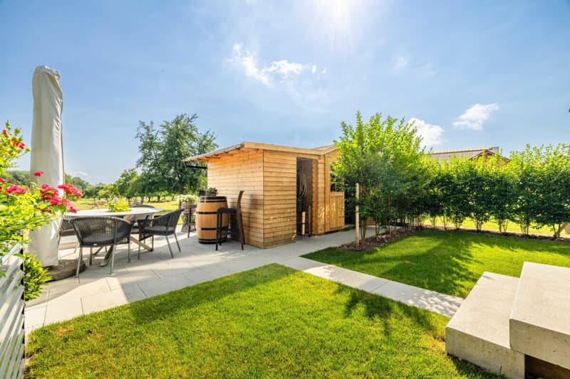 Neubaukomfort mit Gartenidylle - hochwertige 3.5-Zimmer Gartenwohnung direkt angrenzend an die Landwirtschaftszone (5)