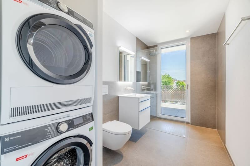 Grosszügig wohnen - attraktive 4.5-Zimmer-Neubauwohnung mit Balkon (4)