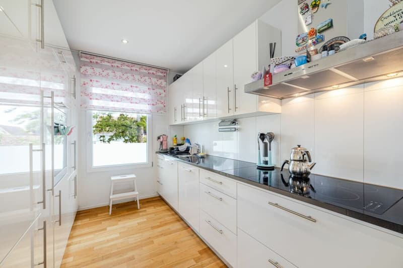 MEHR WOHNQUALITÄT, WENIGER STEUERN: 3.5-ZIMMER-WOHNUNG NAHE DEM SEE (6)