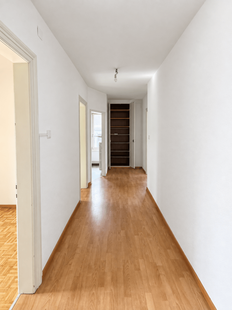 Helle 4-Zimmer Dachwohnung im 3. OG in Zentrumsnähe von St. Gallen (5)