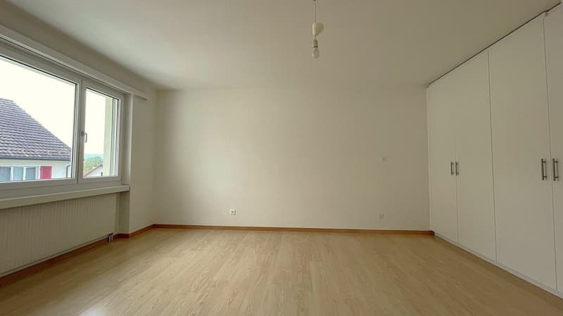 Schlafzimmer mit Einbauschrank