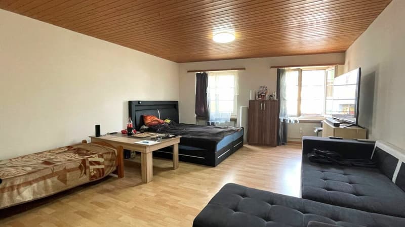 3-Familien-Wohnhaus und Ökonomietrakt mit Ausbaupotential (vollvermietet) in Buckten/BL (6)