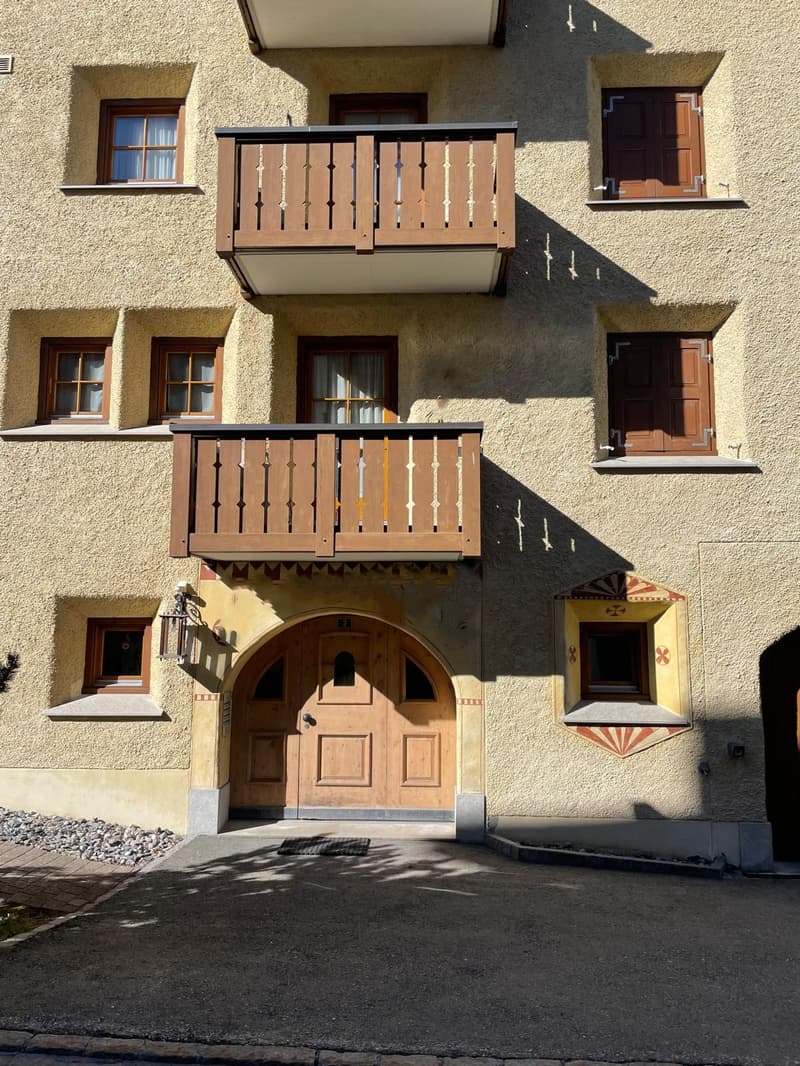 In Celerina an absolut ruhiger Lage heimeliges 1-Zimmer-Appartement zu verkaufen (4)