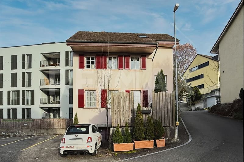 Ihr neues Zuhause mit Geschichte und Charme sowie mit Blick auf die Festung Aarburg (2)