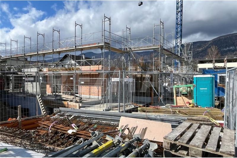 Neubau, ruhig gelegen, viel Sonne und Innenausbau selbst bestimmen (im Bau befindlich) (5)