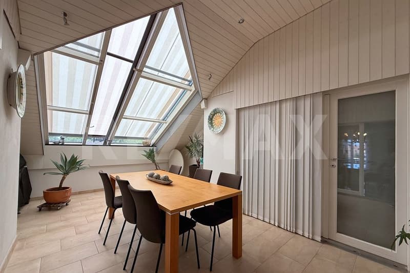 Viel Platz zum Wohlfühlen  sonnige 5½-Zimmer-Eigentumswohnung mit Wintergarten und Cheminée (12)
