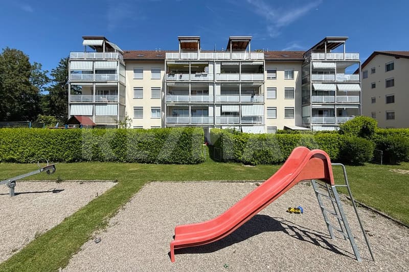 Viel Platz für die ganze Familie moderne 5½-Zimmer-Wohnung in ruhiger Lage (1)