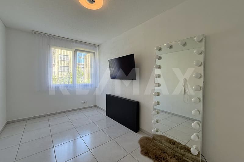 Viel Platz für die ganze Familie moderne 5½-Zimmer-Wohnung in ruhiger Lage (5)