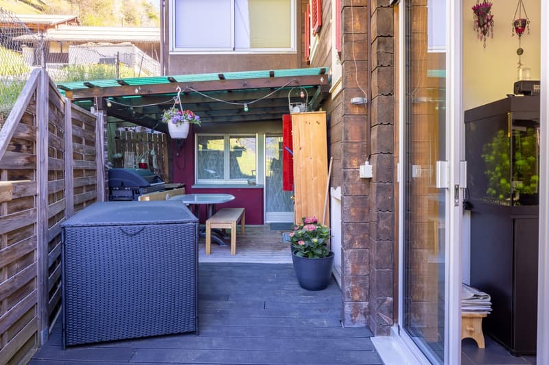 Terrasse mit Zugang Küche