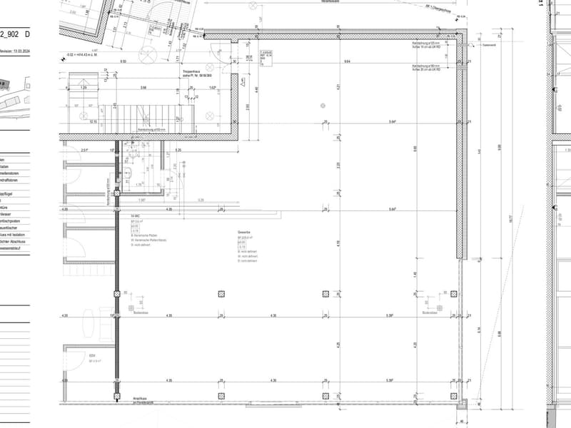 Floor plan with dimensions and annotations for a residential building, including details for different rooms and areas.