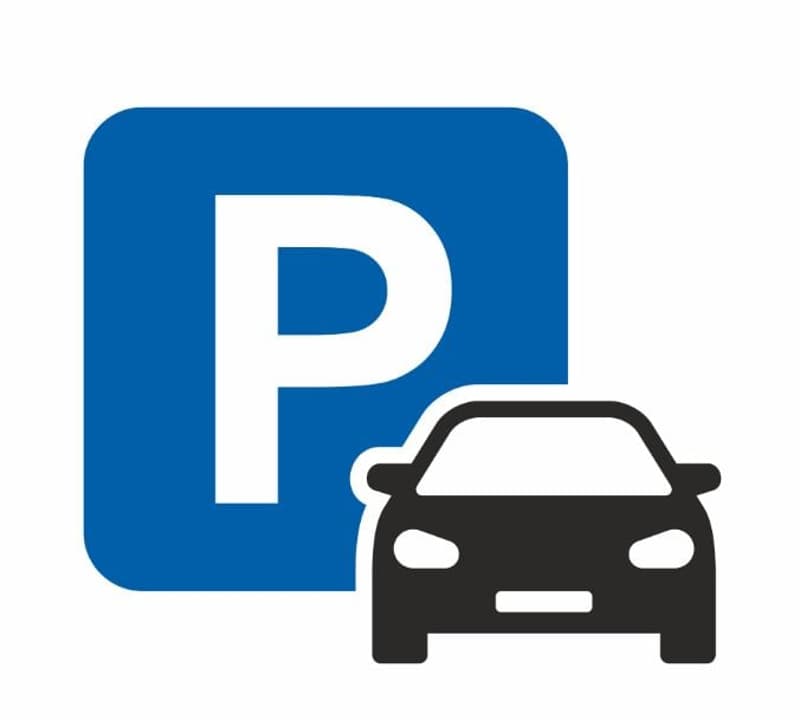 1 Parkplatz in der Tiefgarage für Kleinwagen (1)