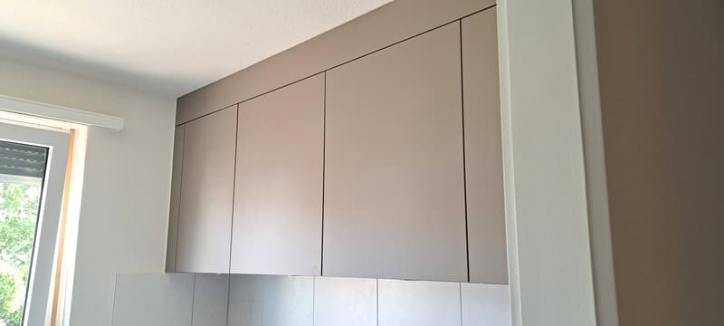 Grosszügige sanierte 4.5-Zimmer-Wohnung in Dübendorf mit Balkon (4)