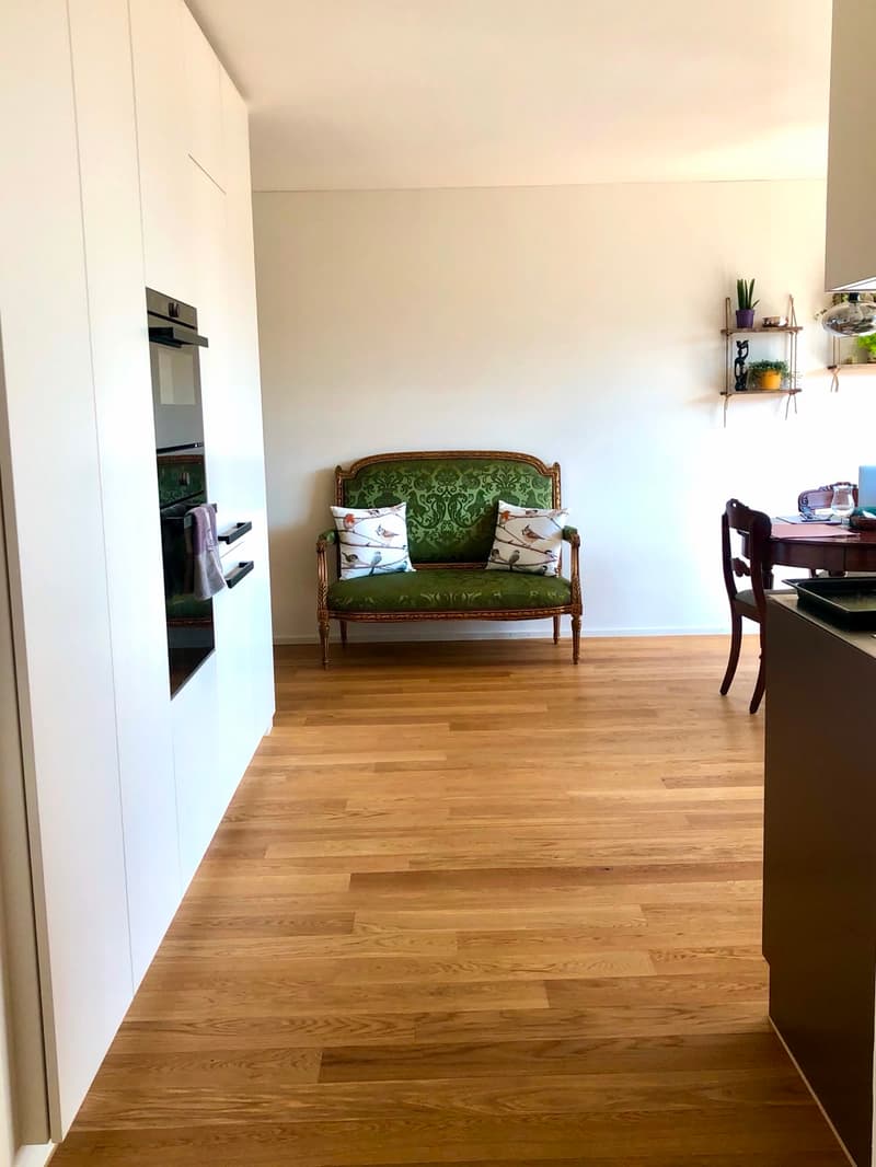 Moderne, lichtdurchflutete 3.5-Zimmerwohnung (6)