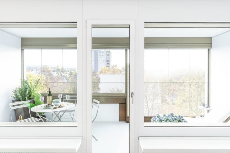 Looking for a modern and central home? (10)