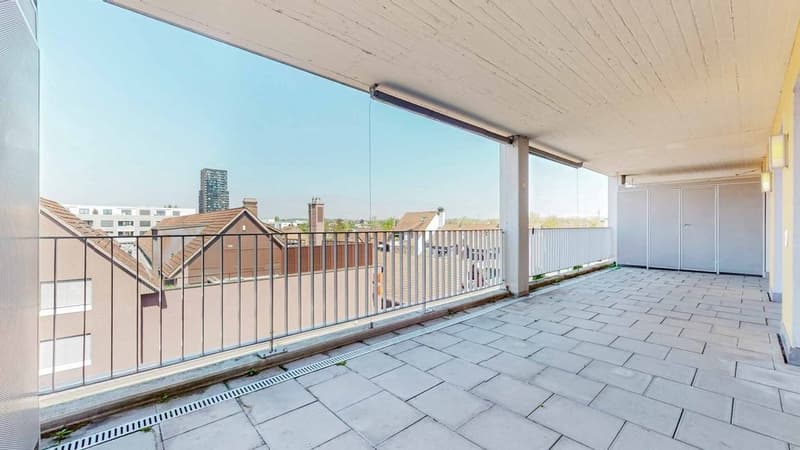 9046.07.0303-Balkon.jpg