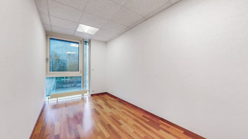 2118.03.0202-1-Bureau-2.jpg