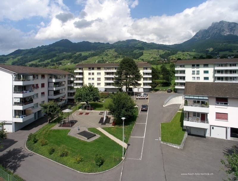Einstellplatz in Seewen zu vermieten (2)