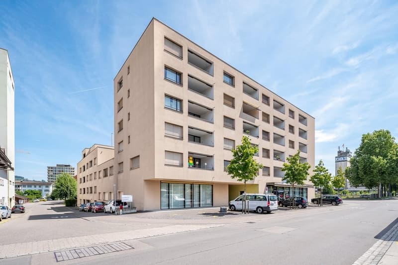 Bahnhofplatz_11a-c_Centralstasse_36-40_Sursee_Web_Qualitaet_001.jpg