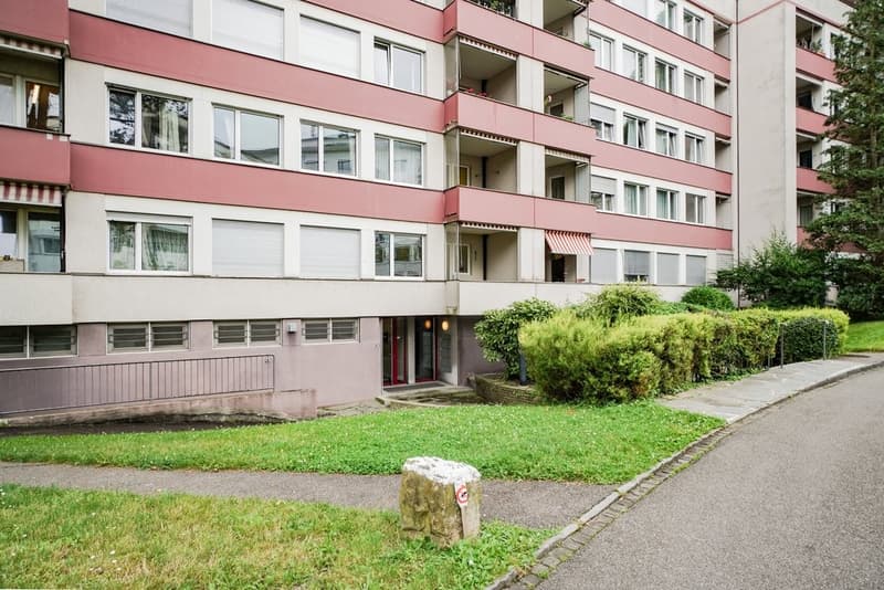 Ihr neues Zuhause mitten im Leben, umgeben von Grün. (2)
