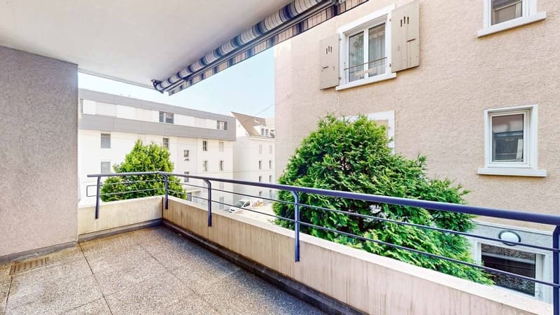 9006.01.0021-Balcon.jpg