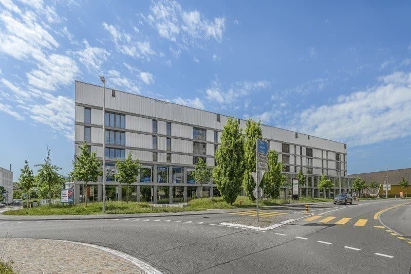 Wir bieten Platz für Ihr Hobby! (2)