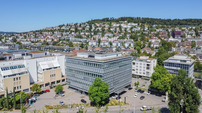 Moderne Bürofläche in Zürich-West rund 1'070 m² mit individuellem Ausbaupotenzial (2)