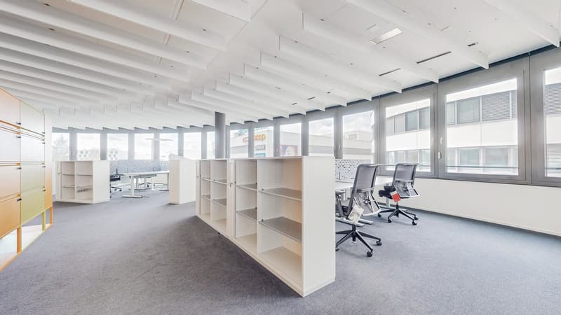 Moderne, lichtdurchflutete Bürofläche an zentraler Lage in Frauenfeld  bezugsbereit und flexibel (5)