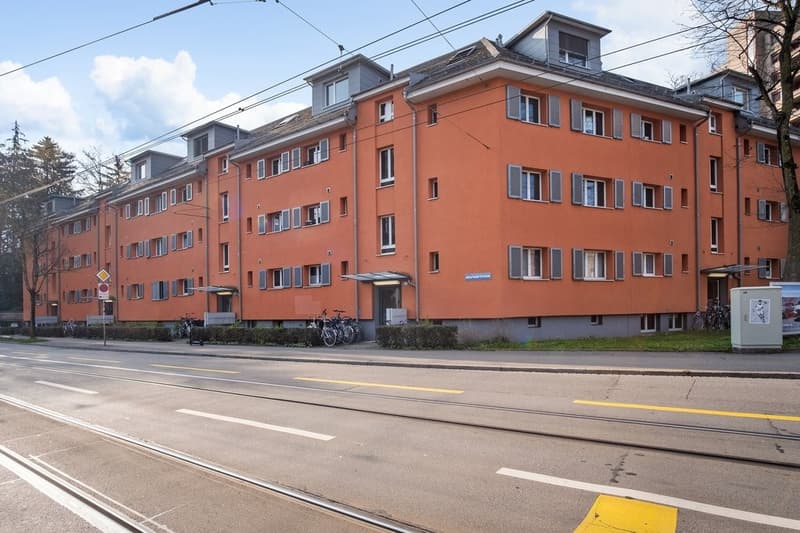 ZH-7731-AussenansichtAlbisriederstrasse.jpg