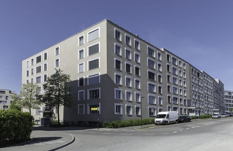 ZH-7852-Aussenansicht5.JPG