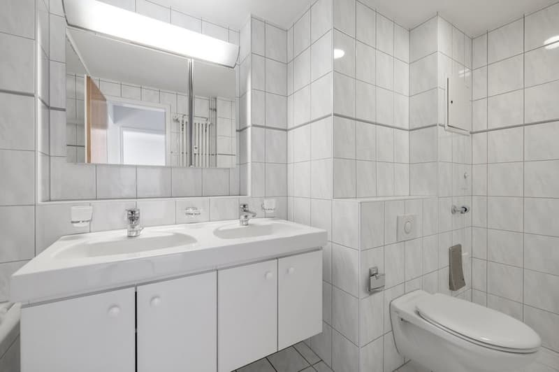 Ihr neues Zuhause mitten im Leben, umgeben von Grün. (6)